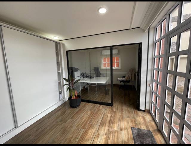 245M² OFFICE TO LET IN MORNINGSIDE